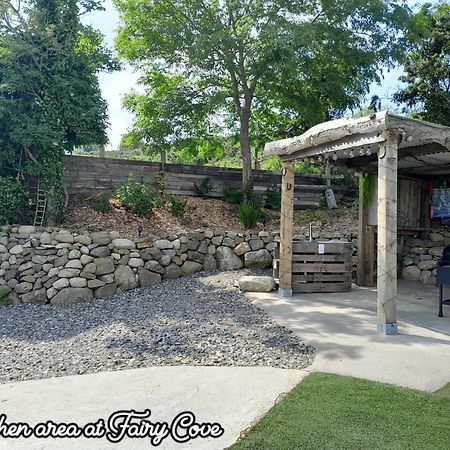 Отель Fairy Cove At Rosemount Glamping Карлингфорд Экстерьер фото