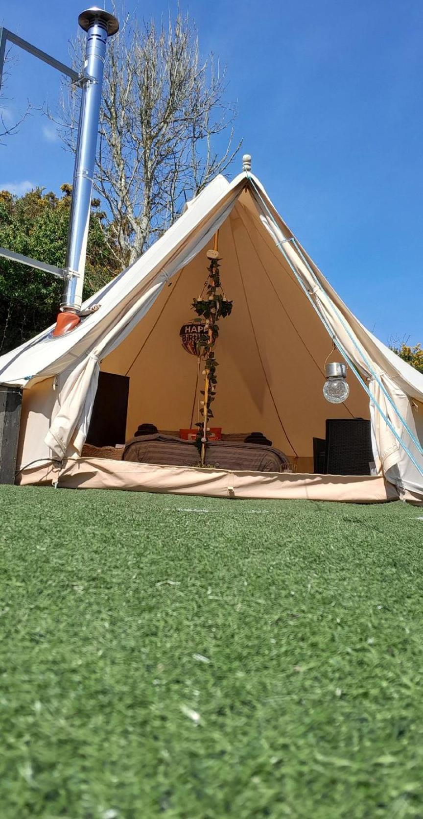 Отель Fairy Cove At Rosemount Glamping Карлингфорд Экстерьер фото
