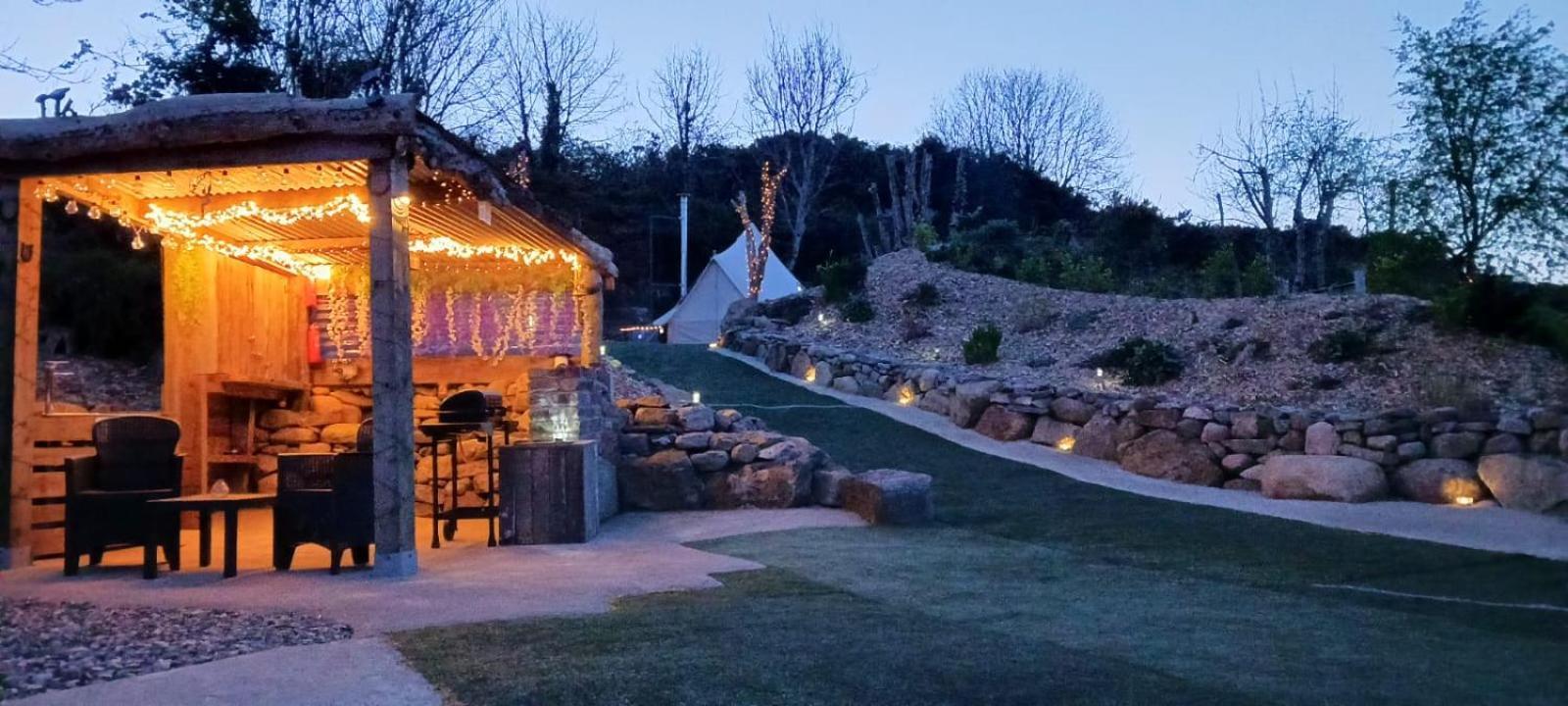 Отель Fairy Cove At Rosemount Glamping Карлингфорд Экстерьер фото